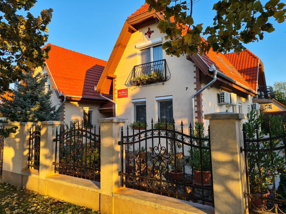 Villa Bellanova ไฮจ์ดุสโซบอสโล ภายนอก รูปภาพ
